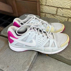 Nike Women's Tennis Court Shoes